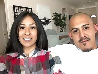 sex-mad latina amateur has her pussy stretched out