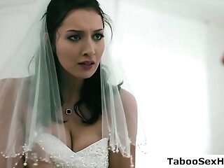 Bride fucked by ex just before wedding